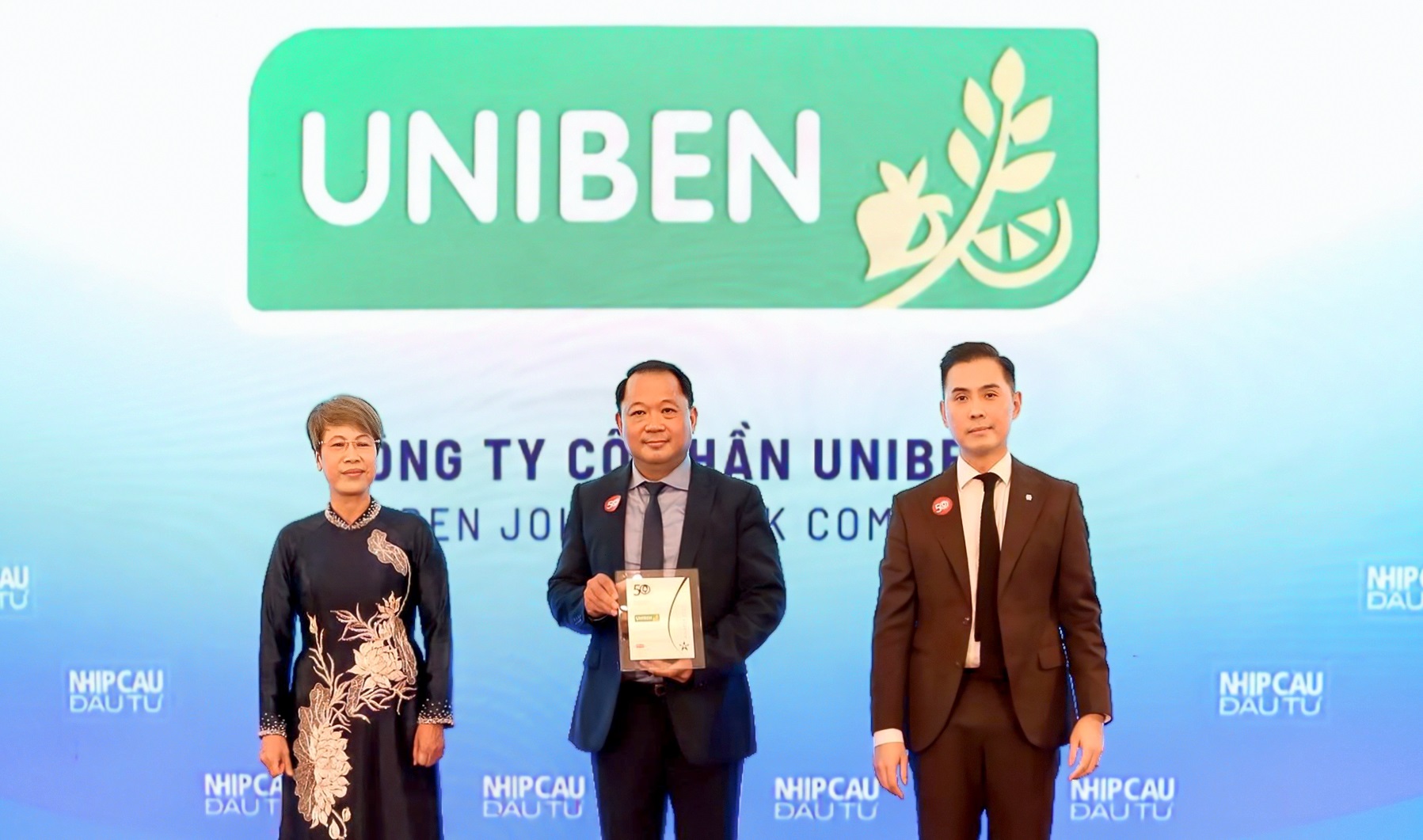 UNIBEN được vinh danh tại Top 50 Doanh nghiệp Phát triển Bền vững 2025